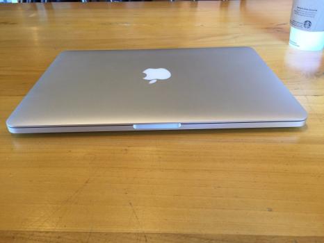 Apple Macbook pro