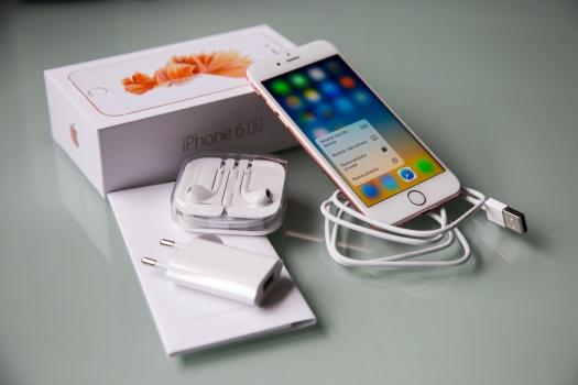 Apple iPhone 6S 64GB